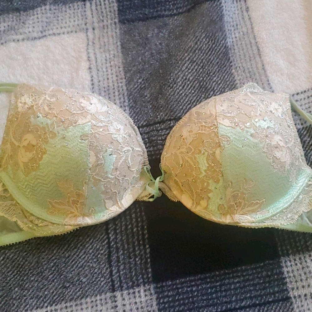 Bra